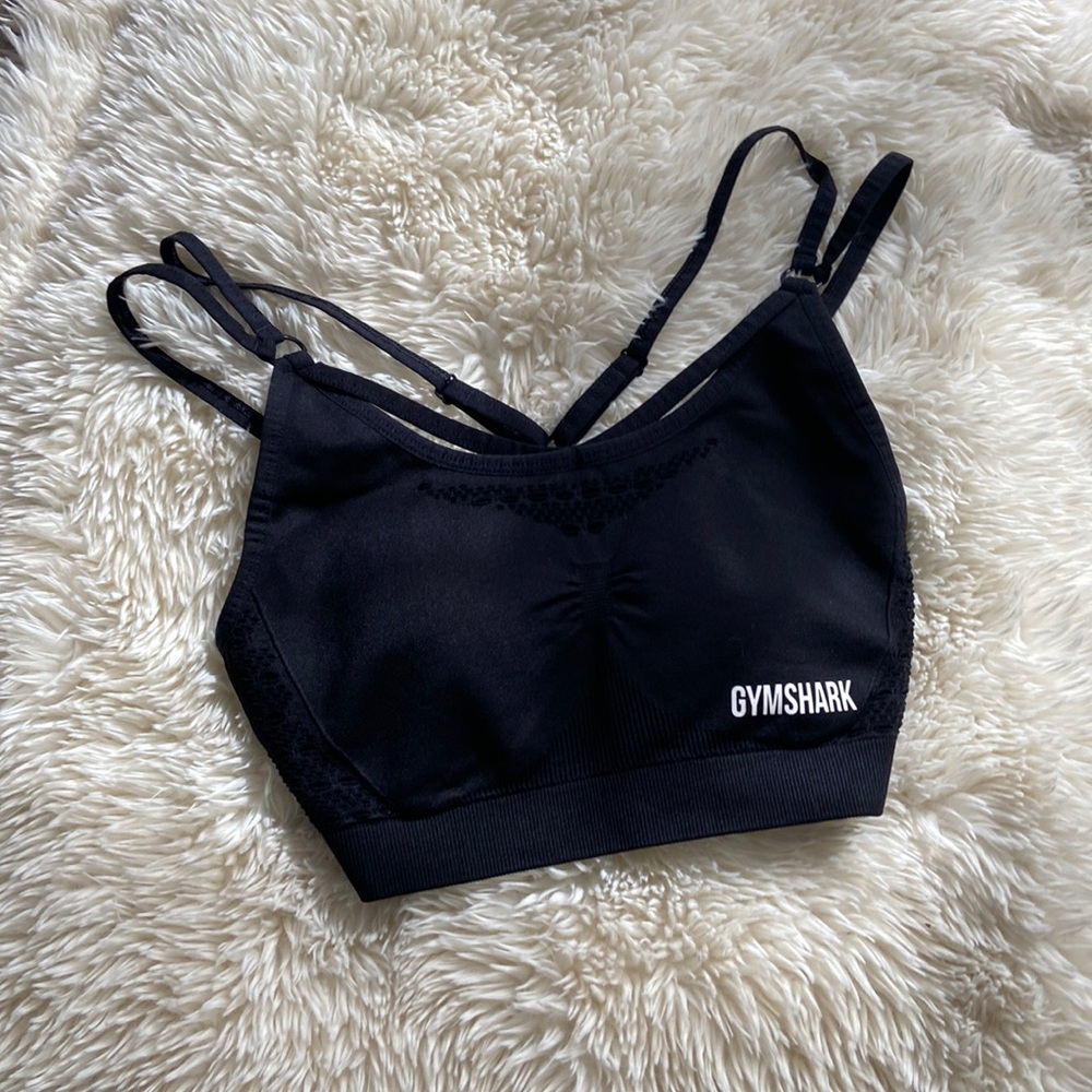 Gym shark sports bra🖤 - Picture 1 of 3